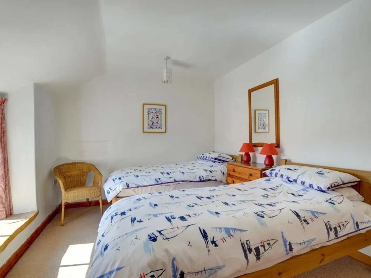 Cosy holiday home in Penrhyndeudraeth with Terrace