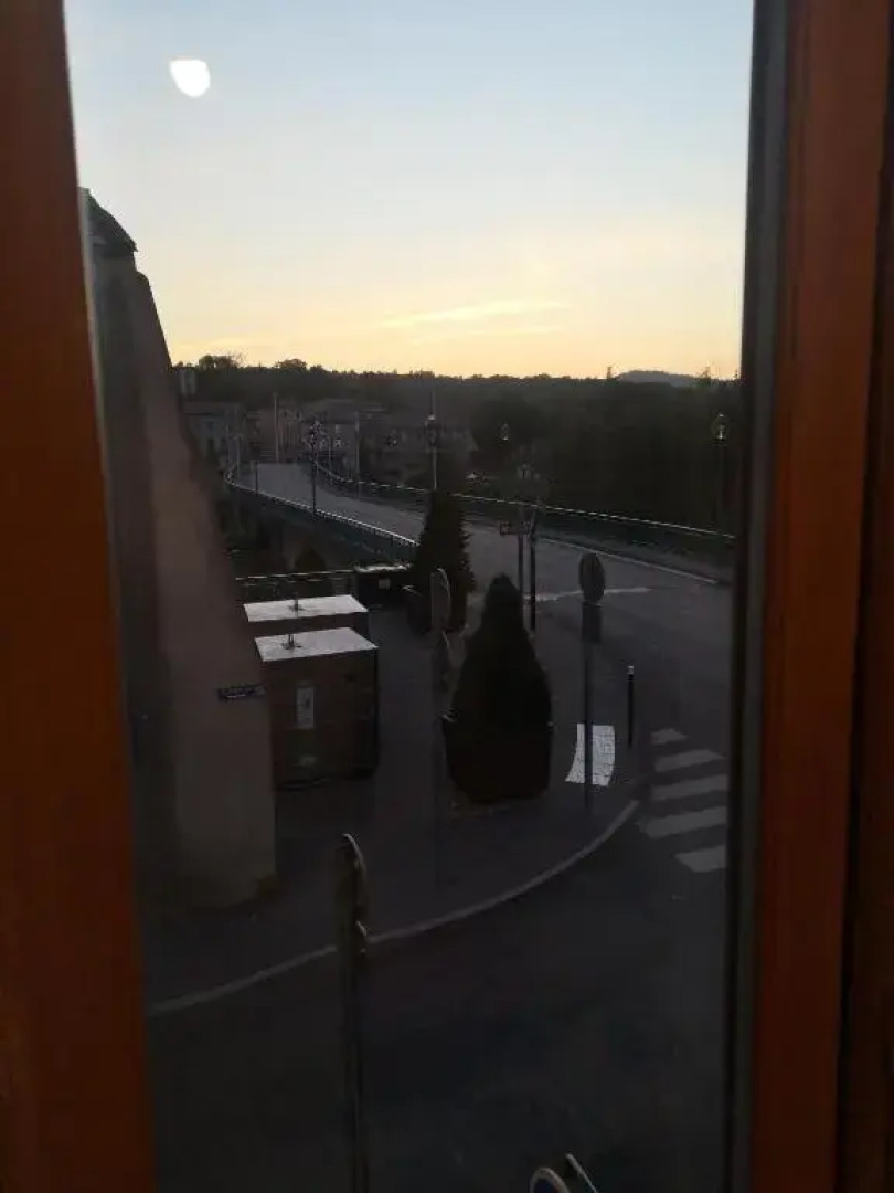 F1 1er étage 3 personnes