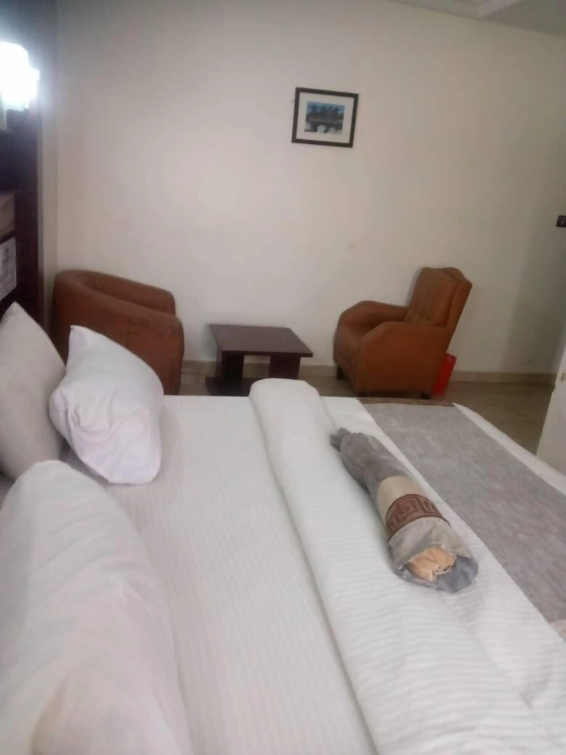 Larema International Hotels & suites