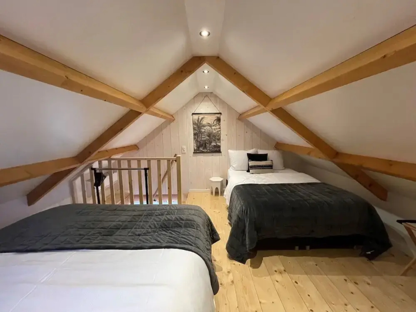 Inviting Chalet in Monnickendam With Garden