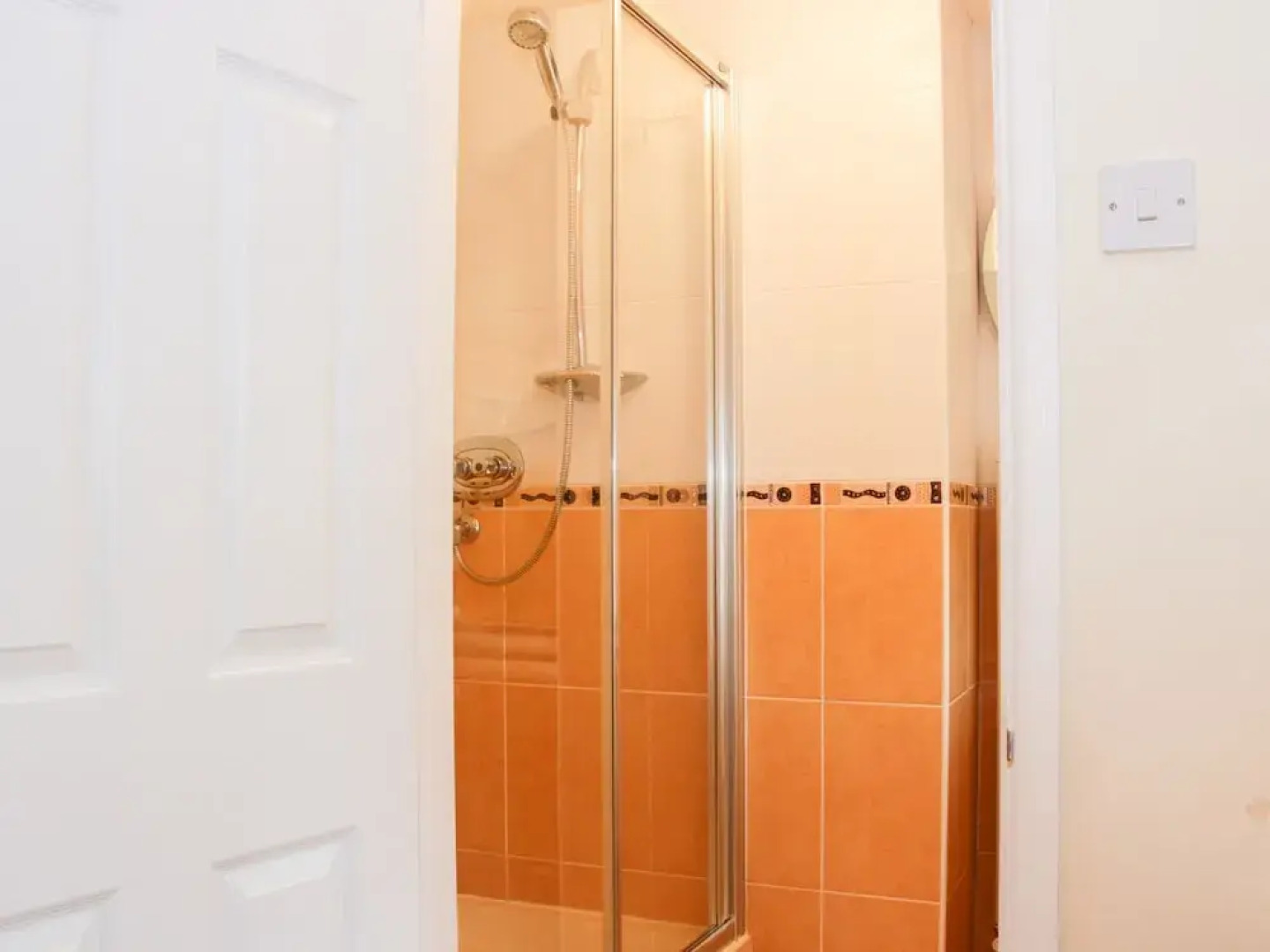 Cream Door Cottage, Kidderminster