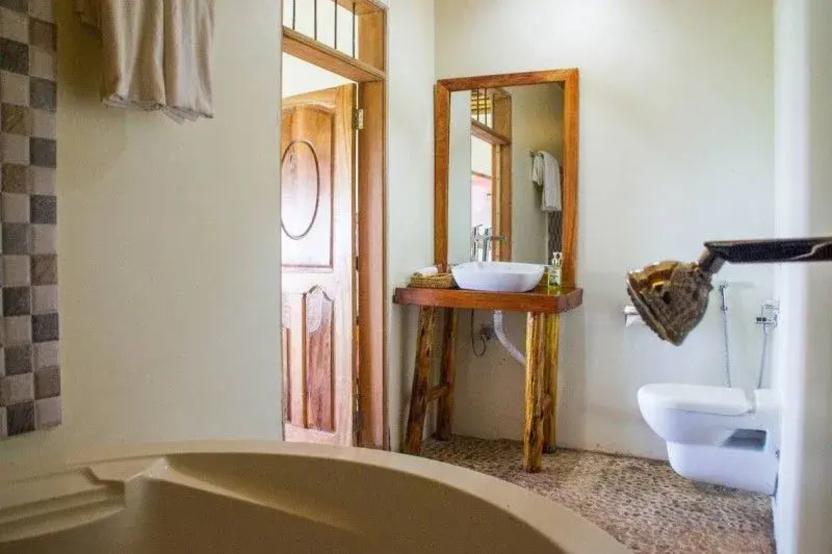 The Baboon Safari Resort