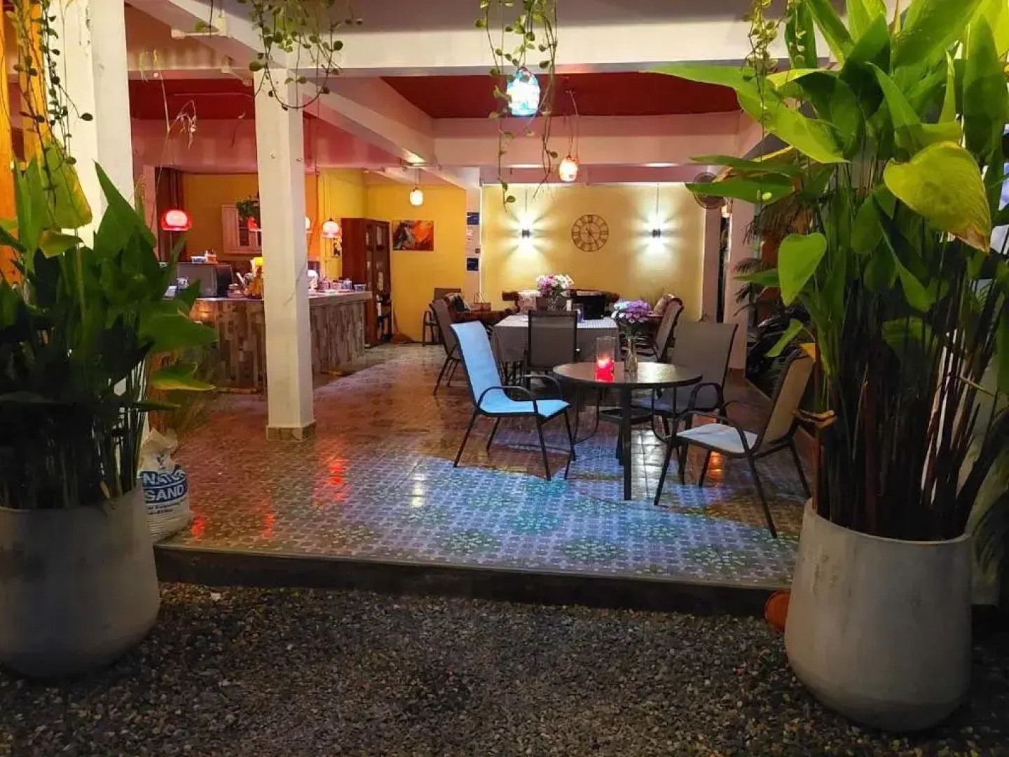 Bed & Breakfast To-Co