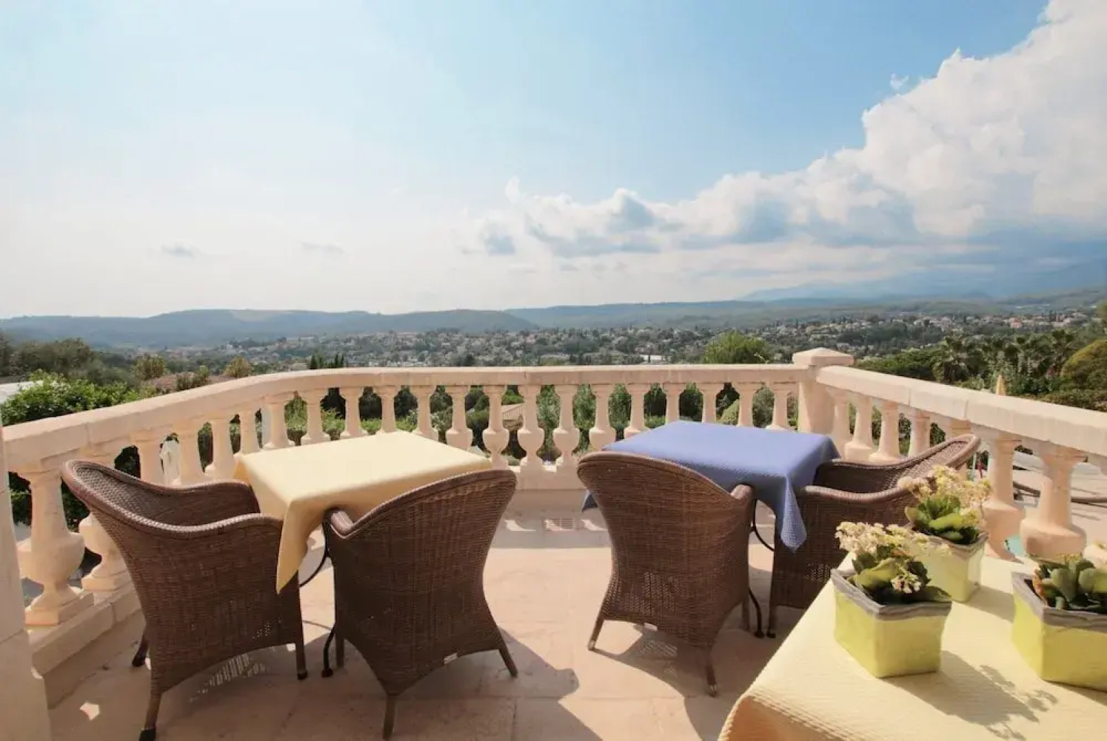 Les Cavaliers de Saint Paul B&B