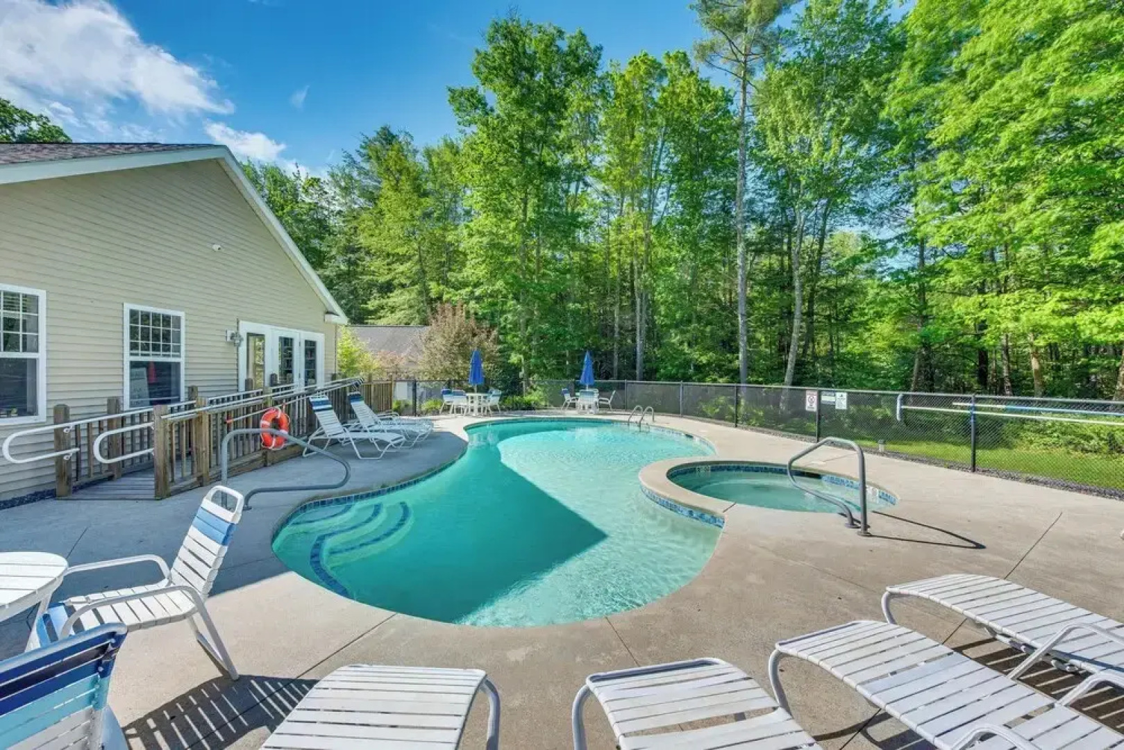 2 Mi to Moody Beach, Amenity Access: Wells Getaway