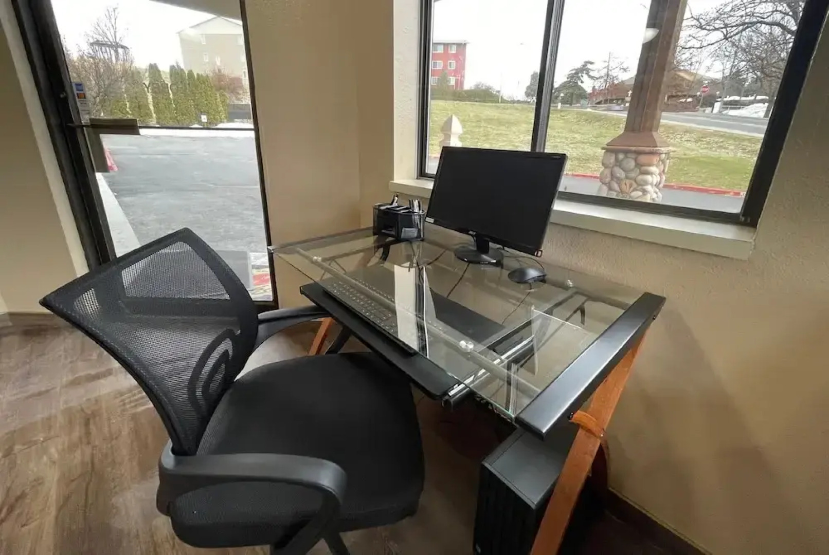 Super 8 By Wyndham Moscow / Pullman