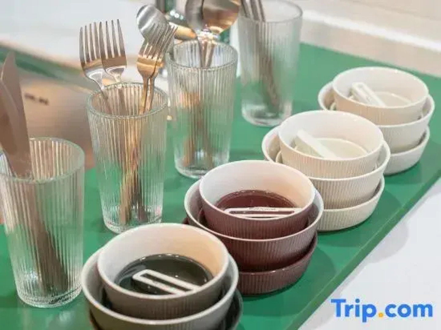 Workers Hotel Ansan by Aank