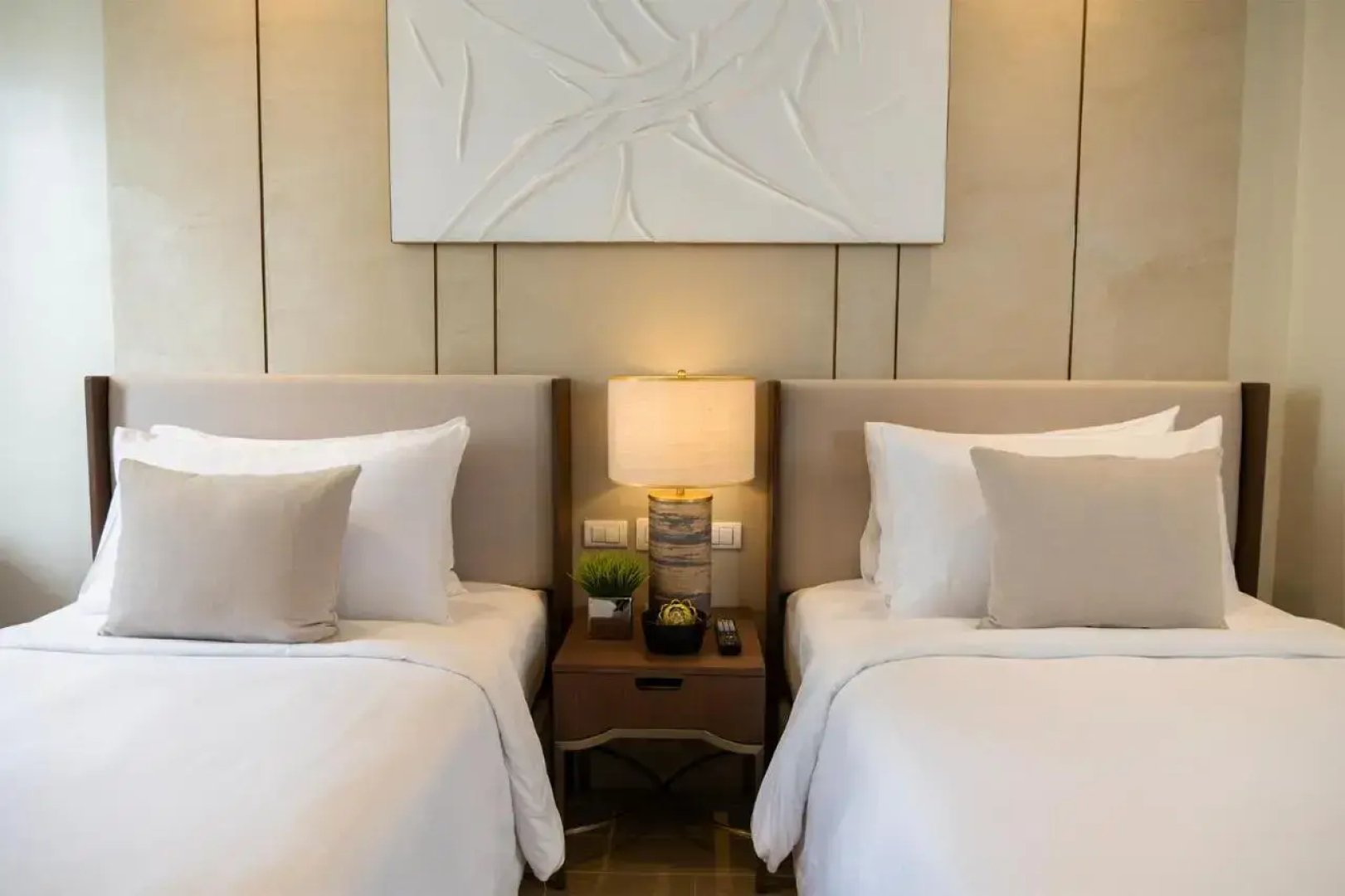 Modern City Stay Near Manila Bay Attractions