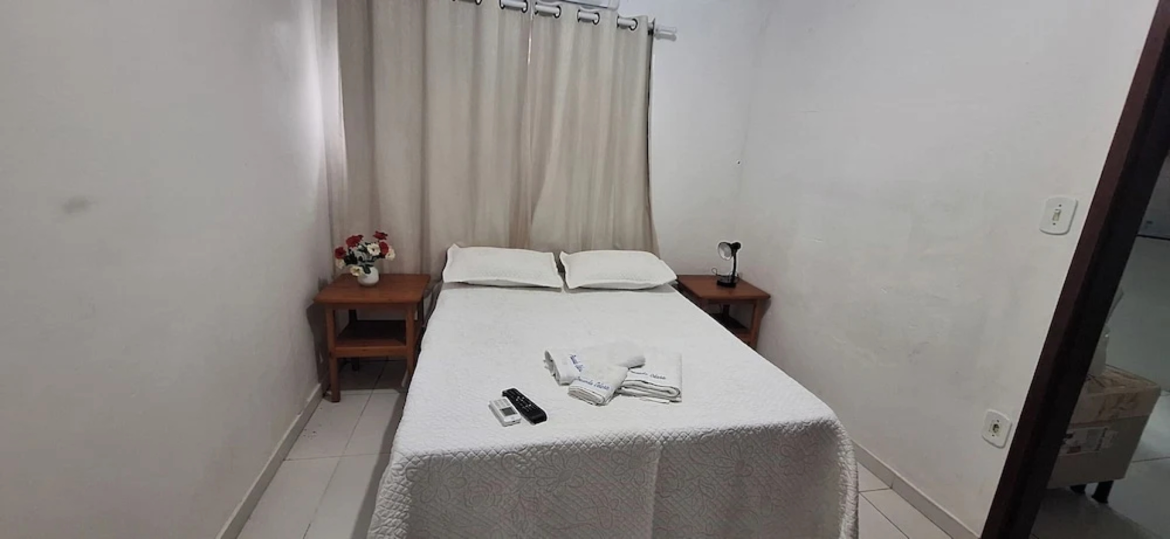 pousada da tia Lúcia-Loft Rosa Amarela