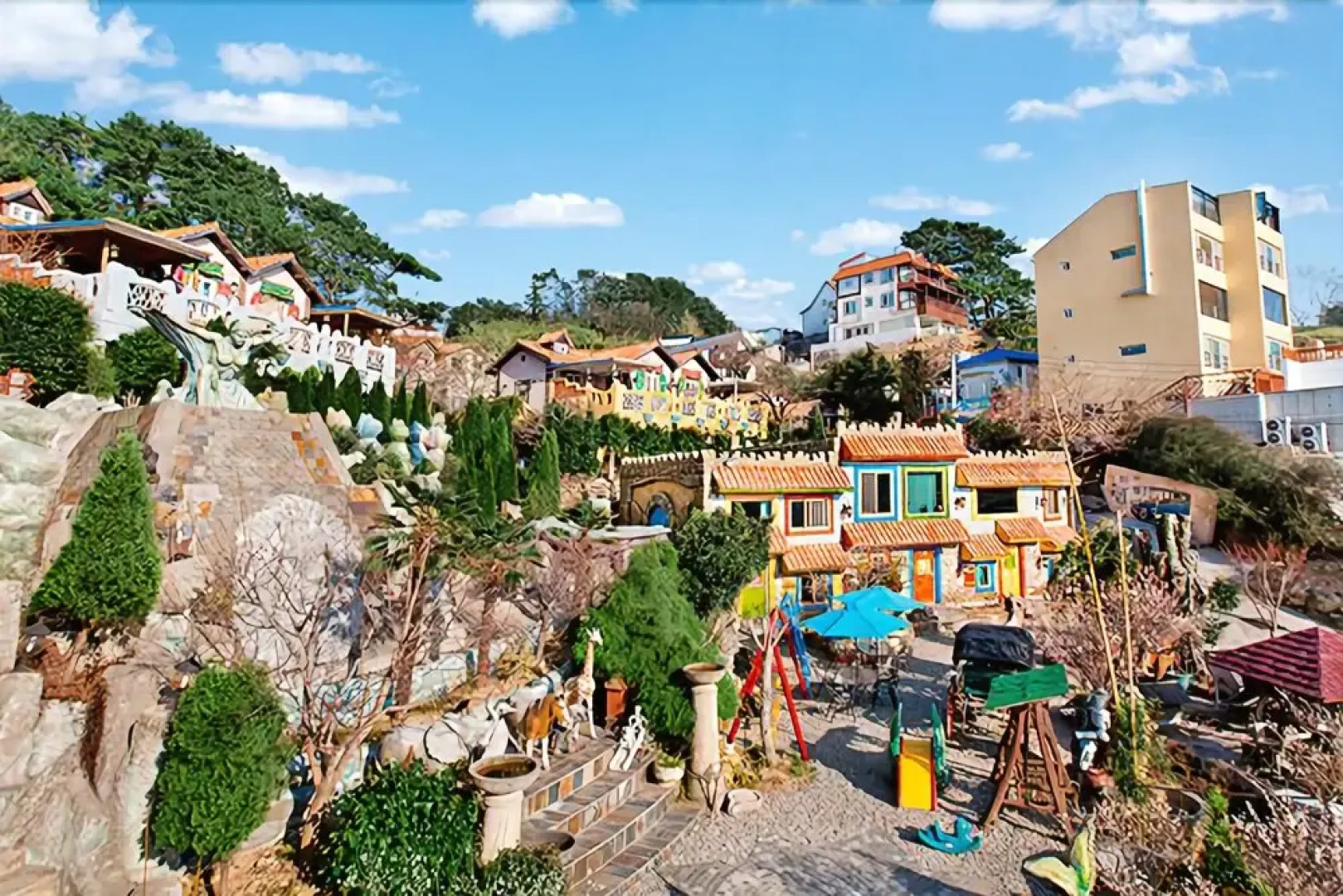 Tongyong Shayri Pension