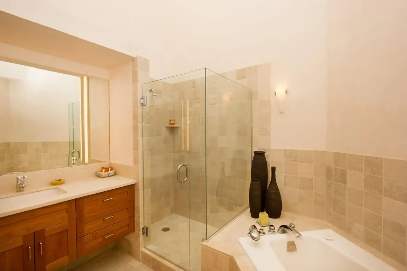 Camel's Garden Hotel