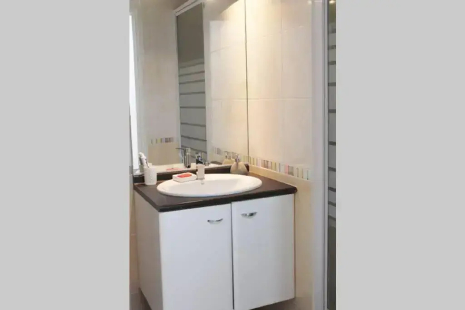 Appart-Colibri avec vue mer