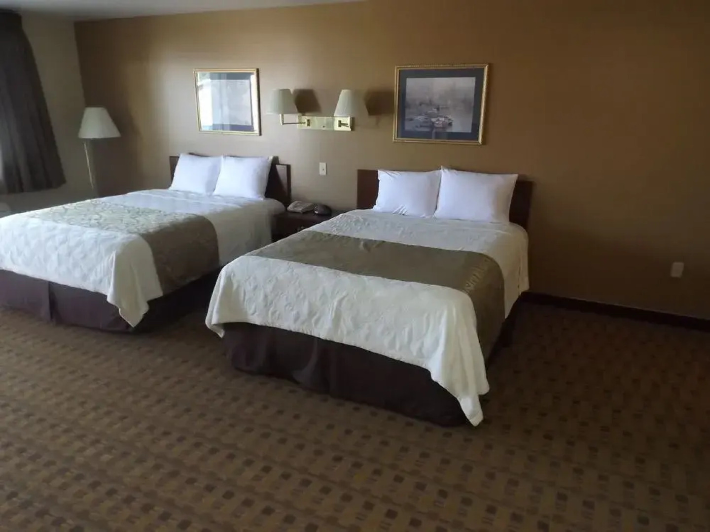GuestHouse Inn & Suites Montesano