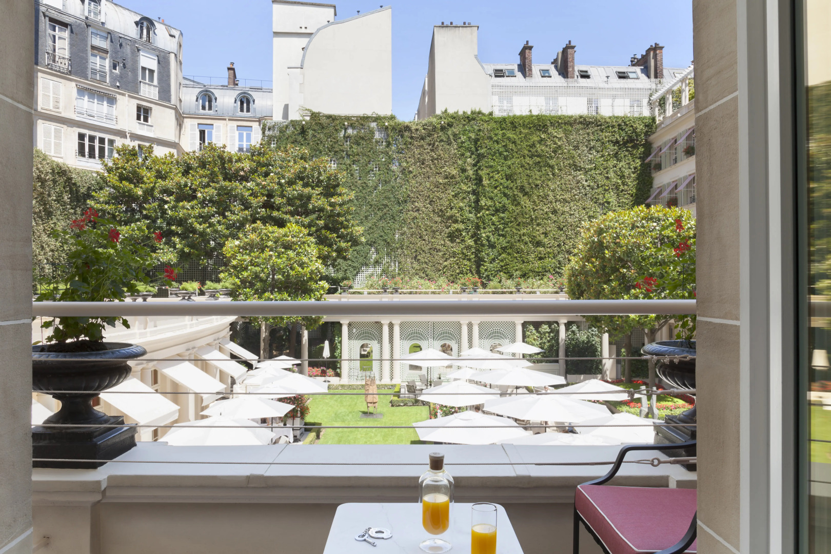 Отель Le Bristol Paris