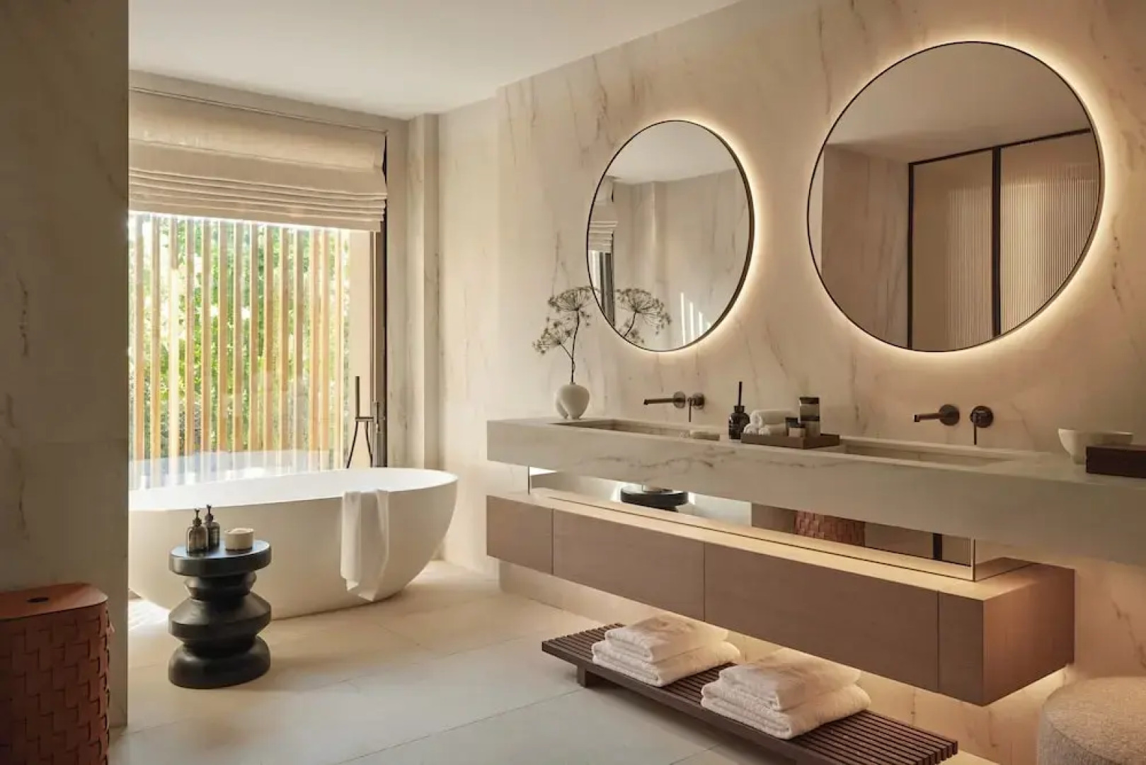 Sani Asterias Suites