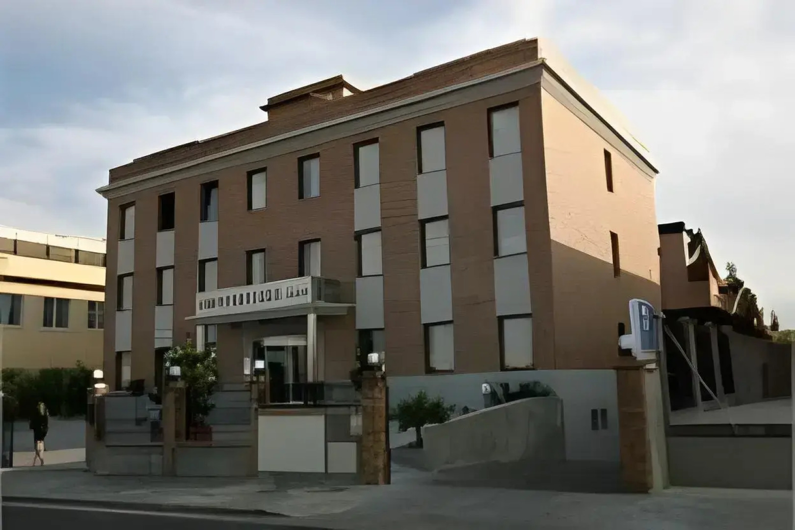 Hotel Dinastía