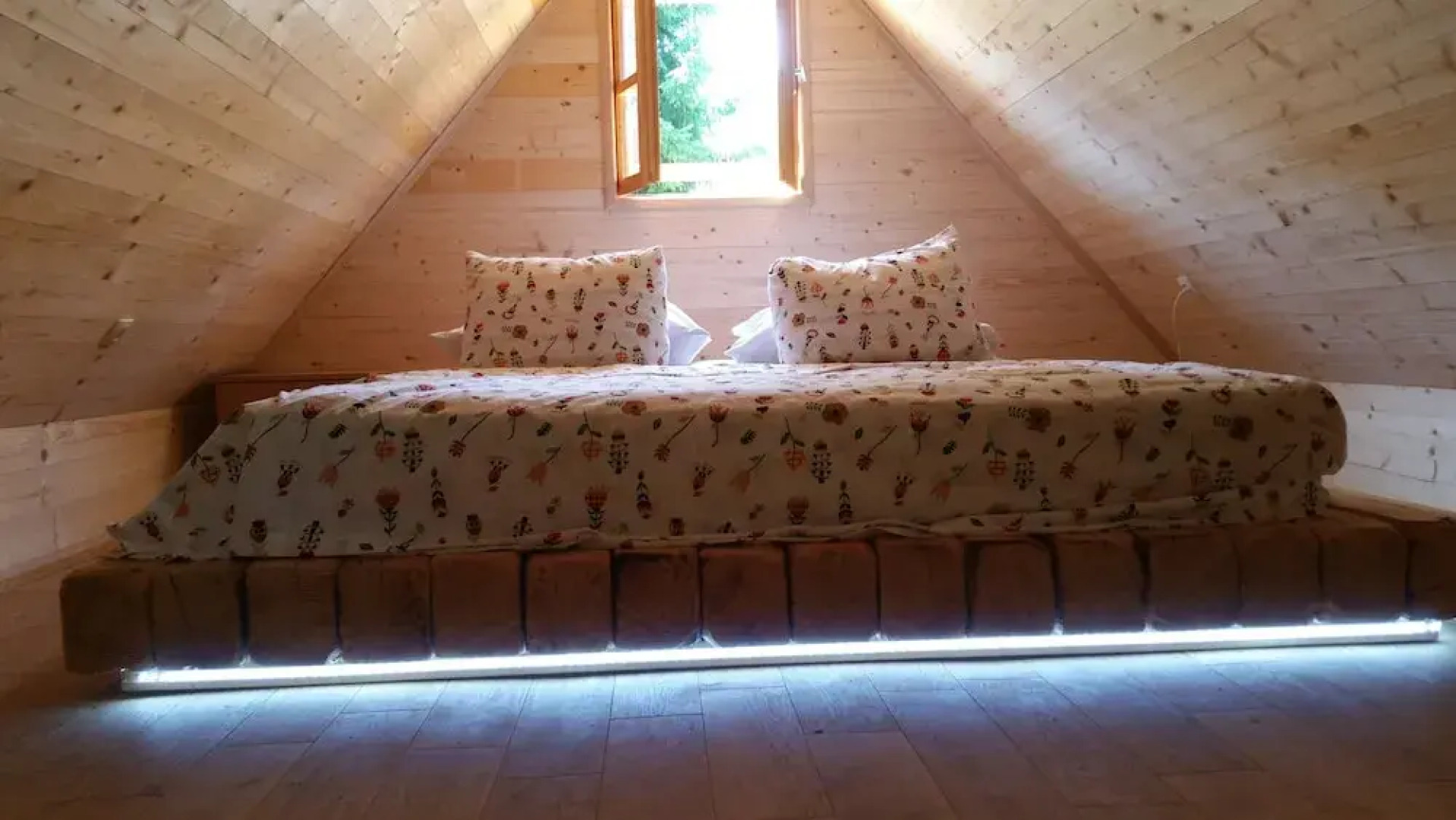 Vodenica Vrelo Chalets