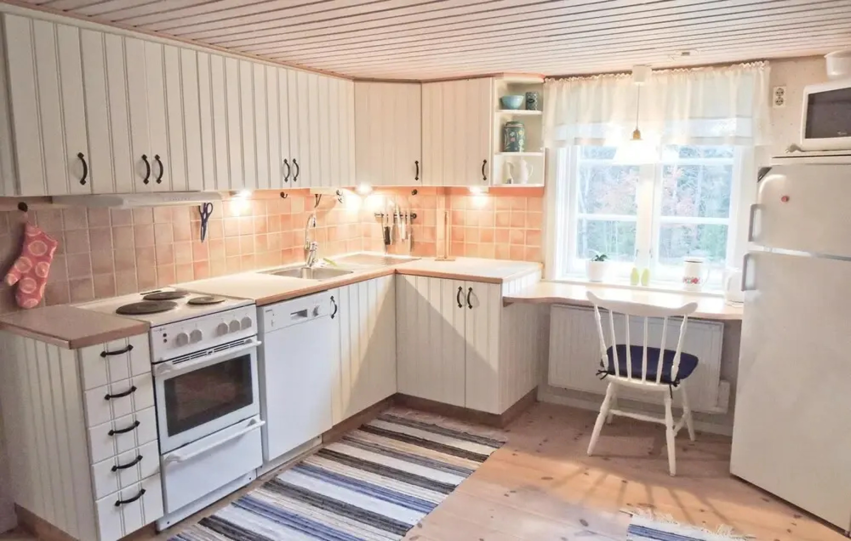 Beautiful Home in Alvesta With 3 Bedrooms