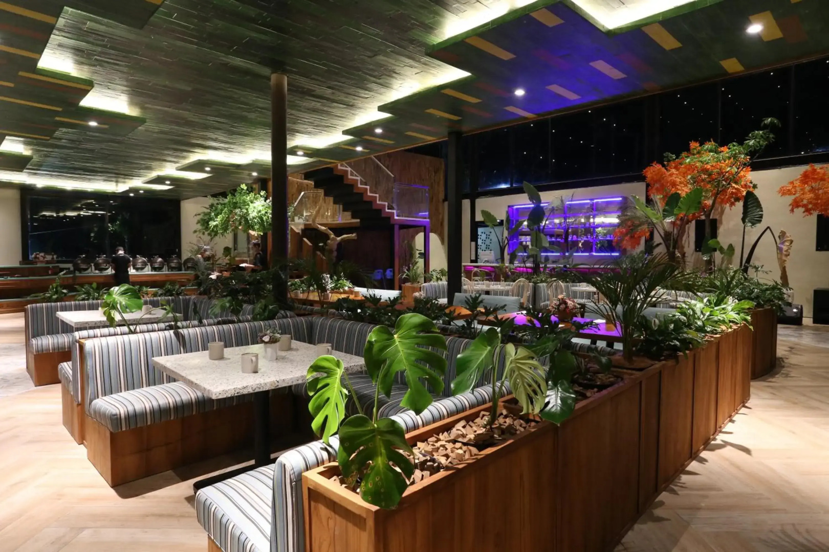 Sunsetfalls Gardens and Resort