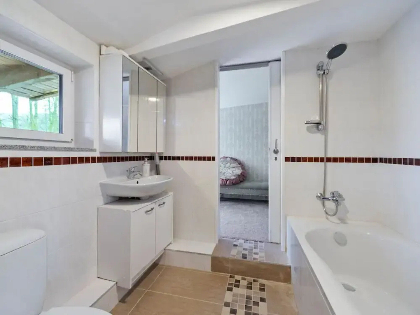 Cosy Holiday Home in Bad Soden-Salmünster near Hiking Trails