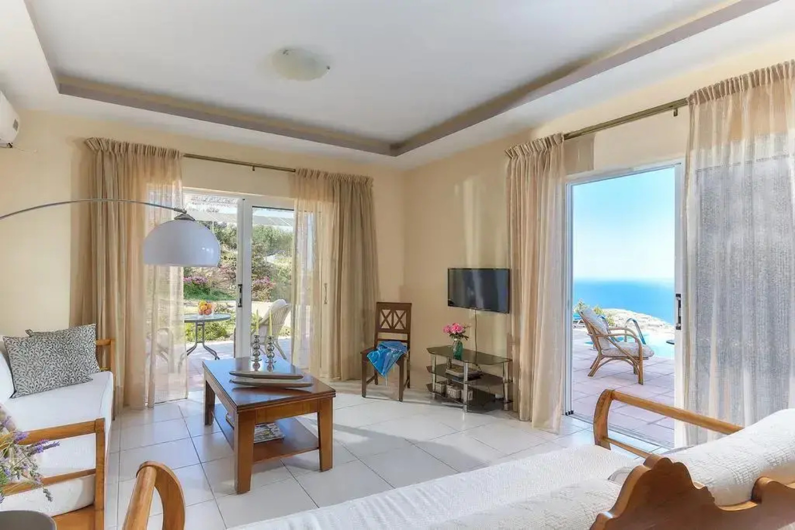 Nymphes Luxury Apartments