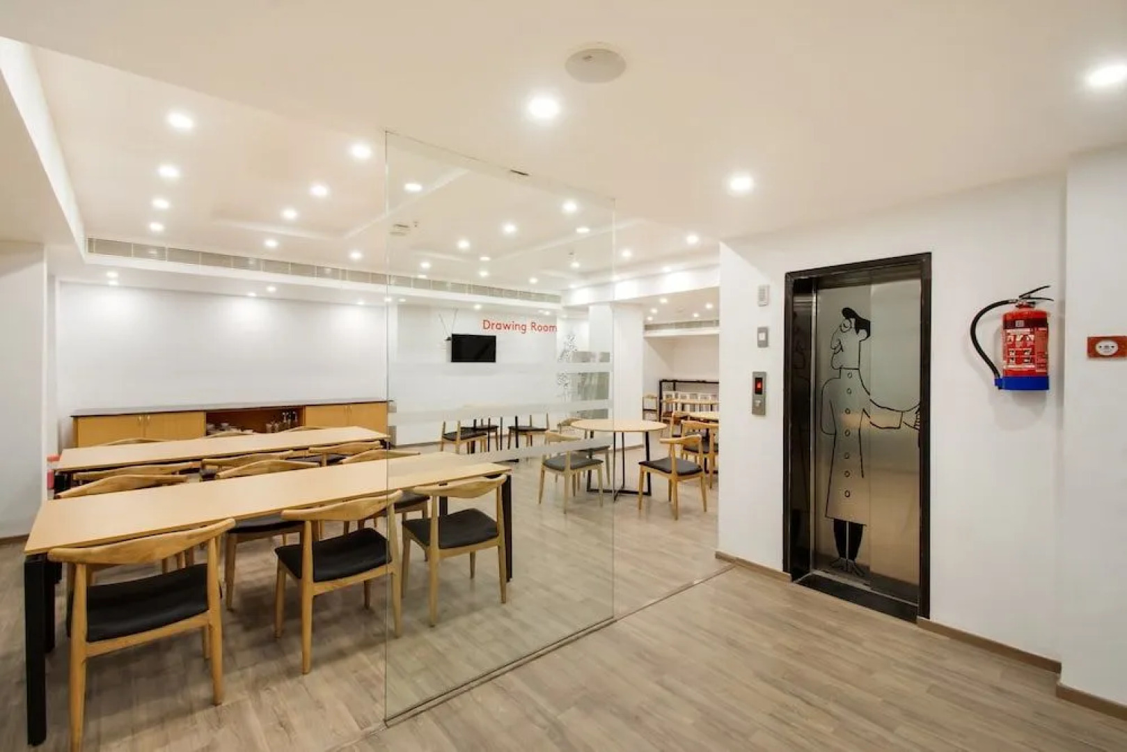 OYO Townhouse 228 Hotel Alana