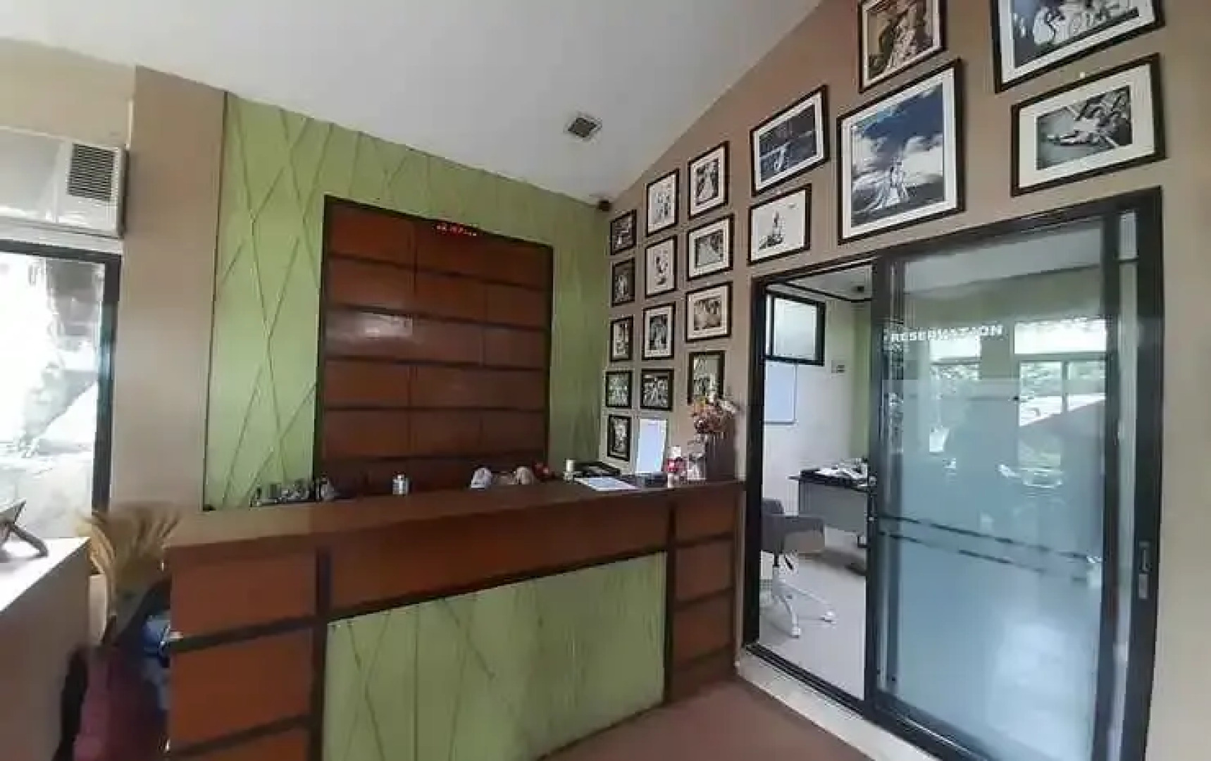 OYO 412 Viewfort Venue