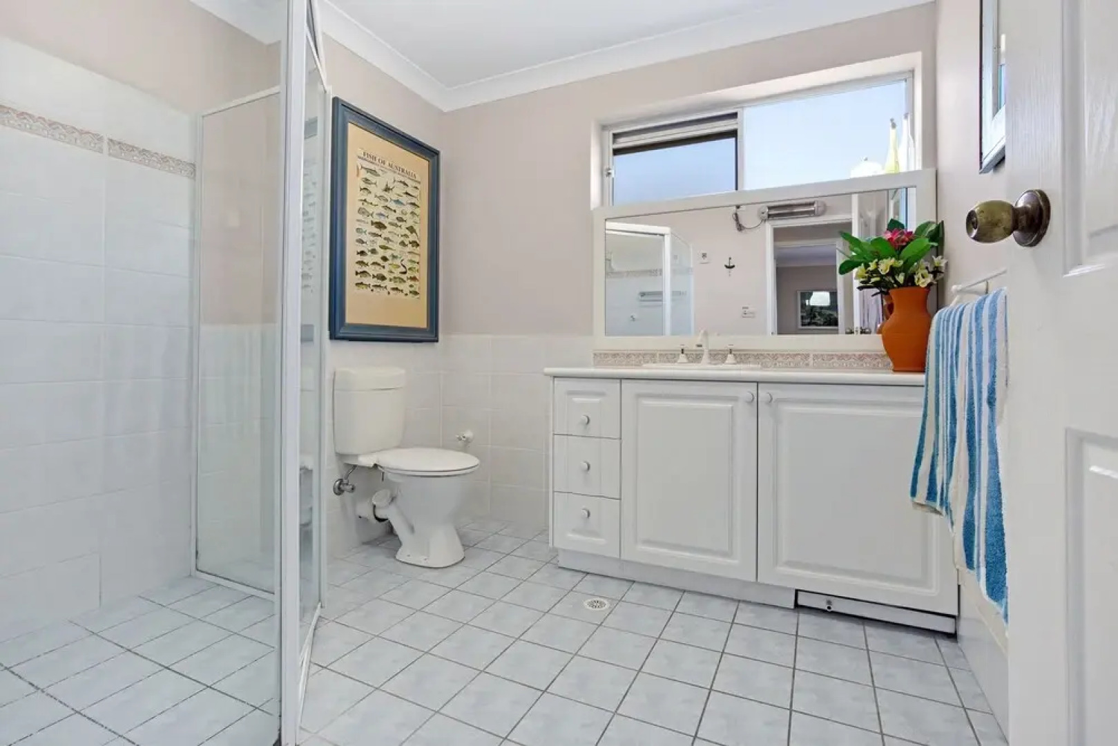 Laman Lodge, Unit 6, 15 Laman Street,