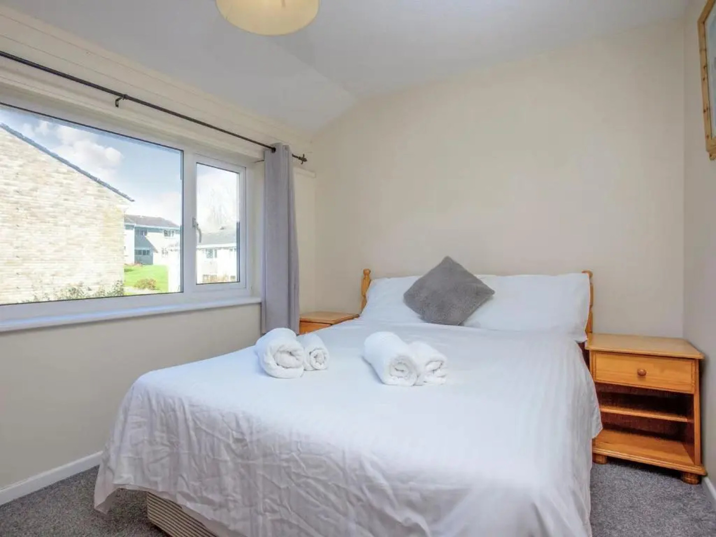 117 Atlantic Reach-UK32918