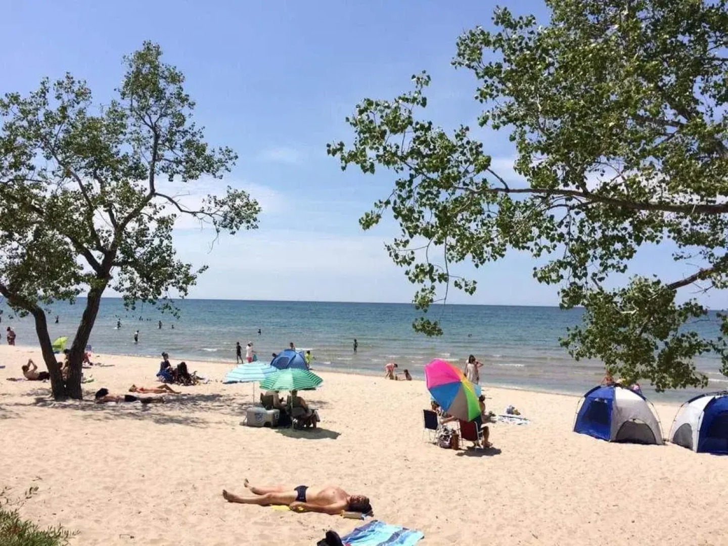 Sandbanks Beach Resort