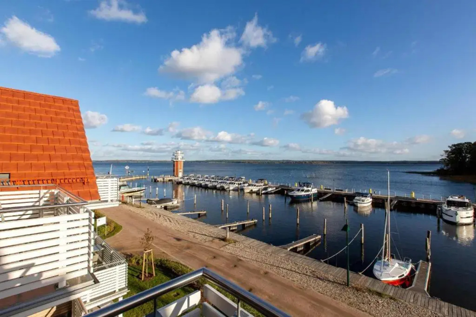 Becci's Apartment P6A8