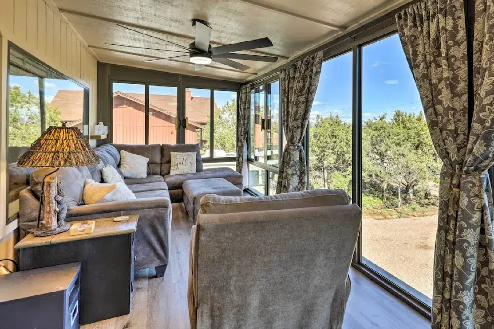 Hot Tub & Fire Pit: Pet-friendly Home in Payson