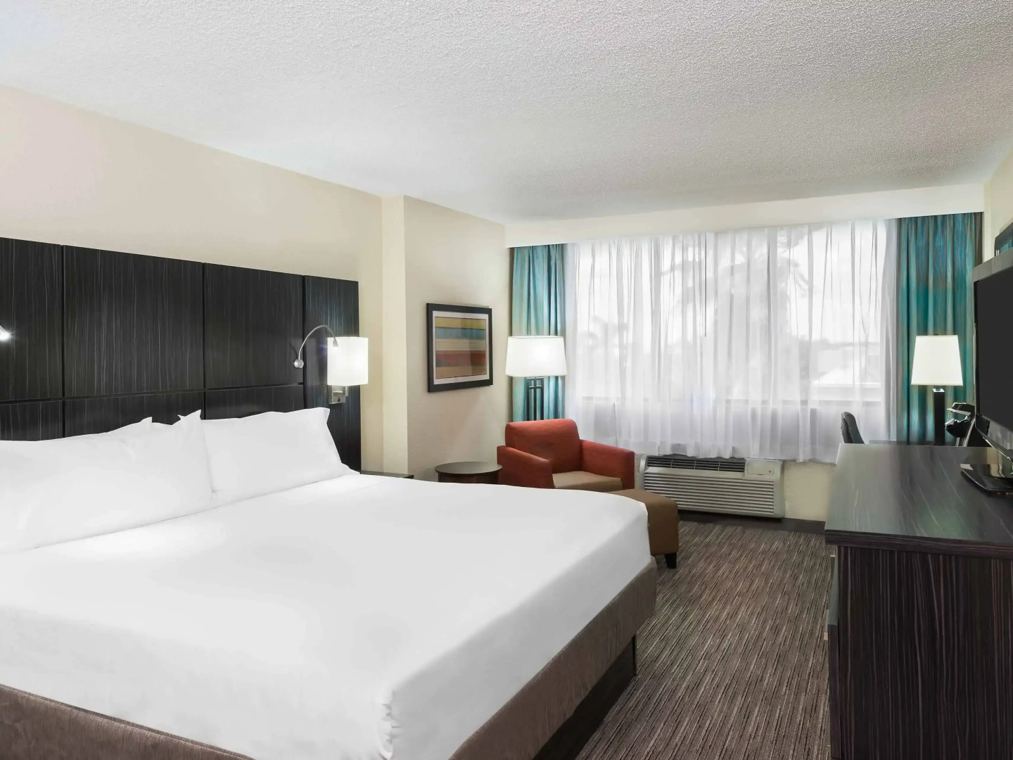 Holiday Inn Express Hotel & Suites Ft. Lauderdale-Plantation by IHG