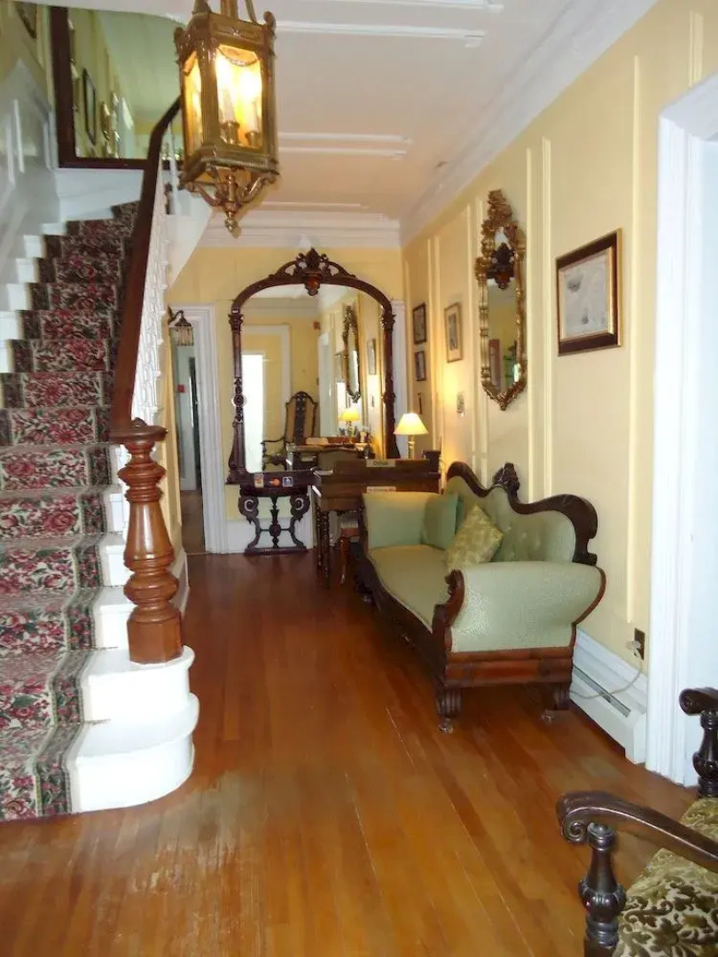 Governor's Mansion Inn