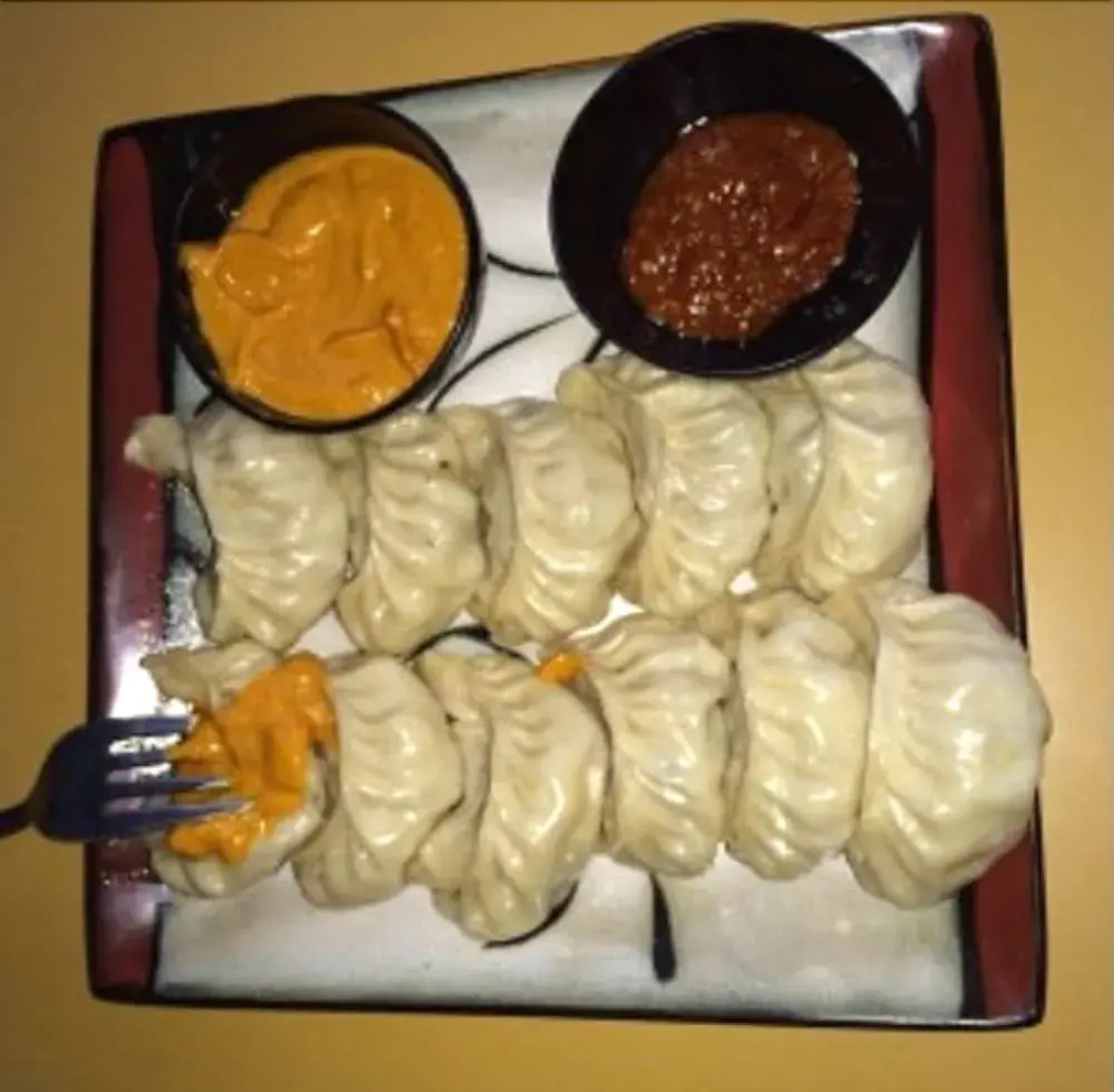 Oyo 472 Hotel Tapowan And Restaurant