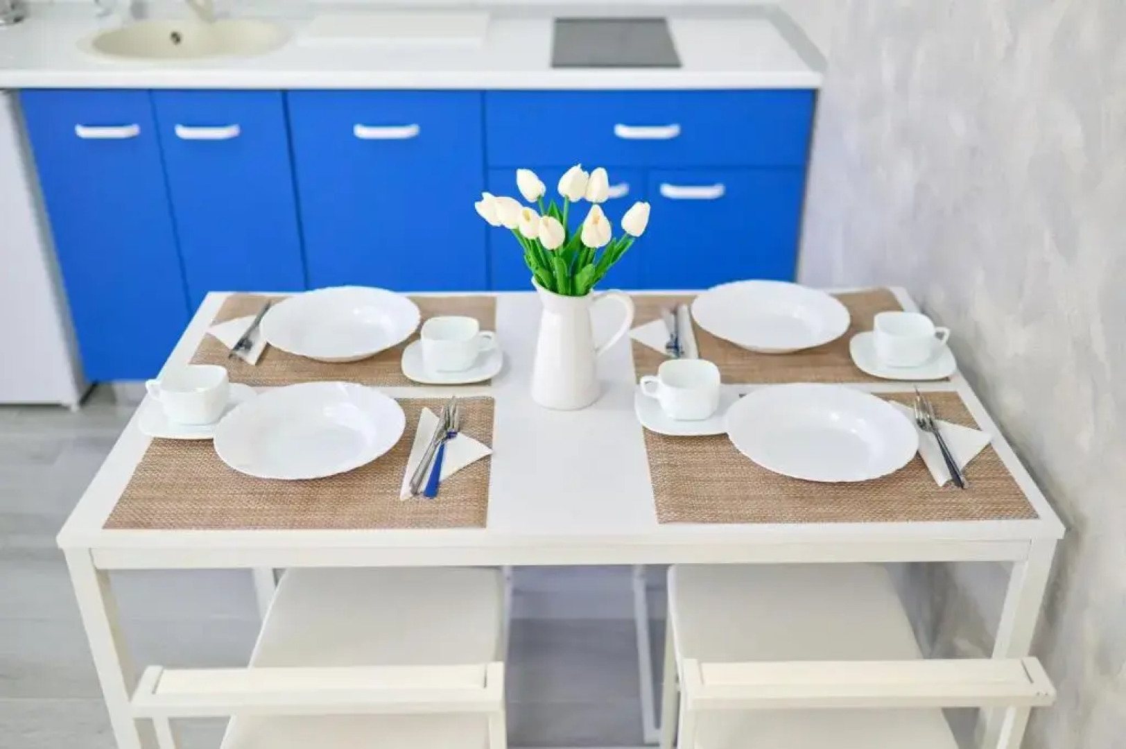 Color Studios in Nord10 - Pool & playground