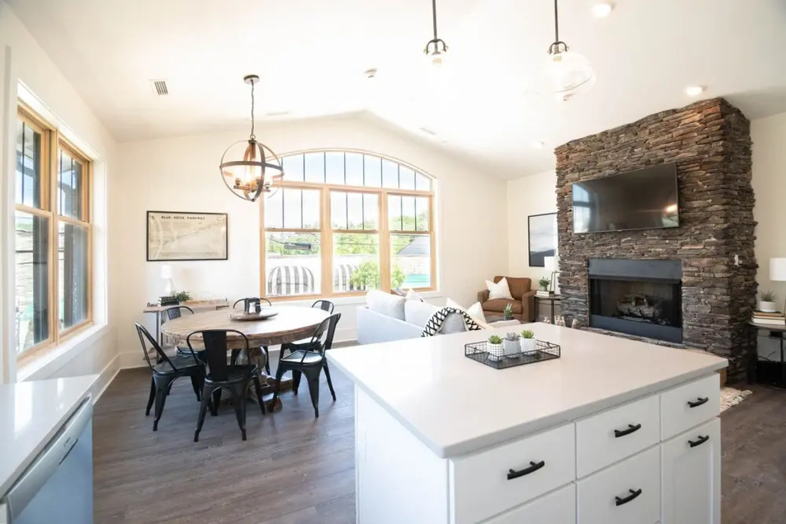 Franklin at Main & Pine