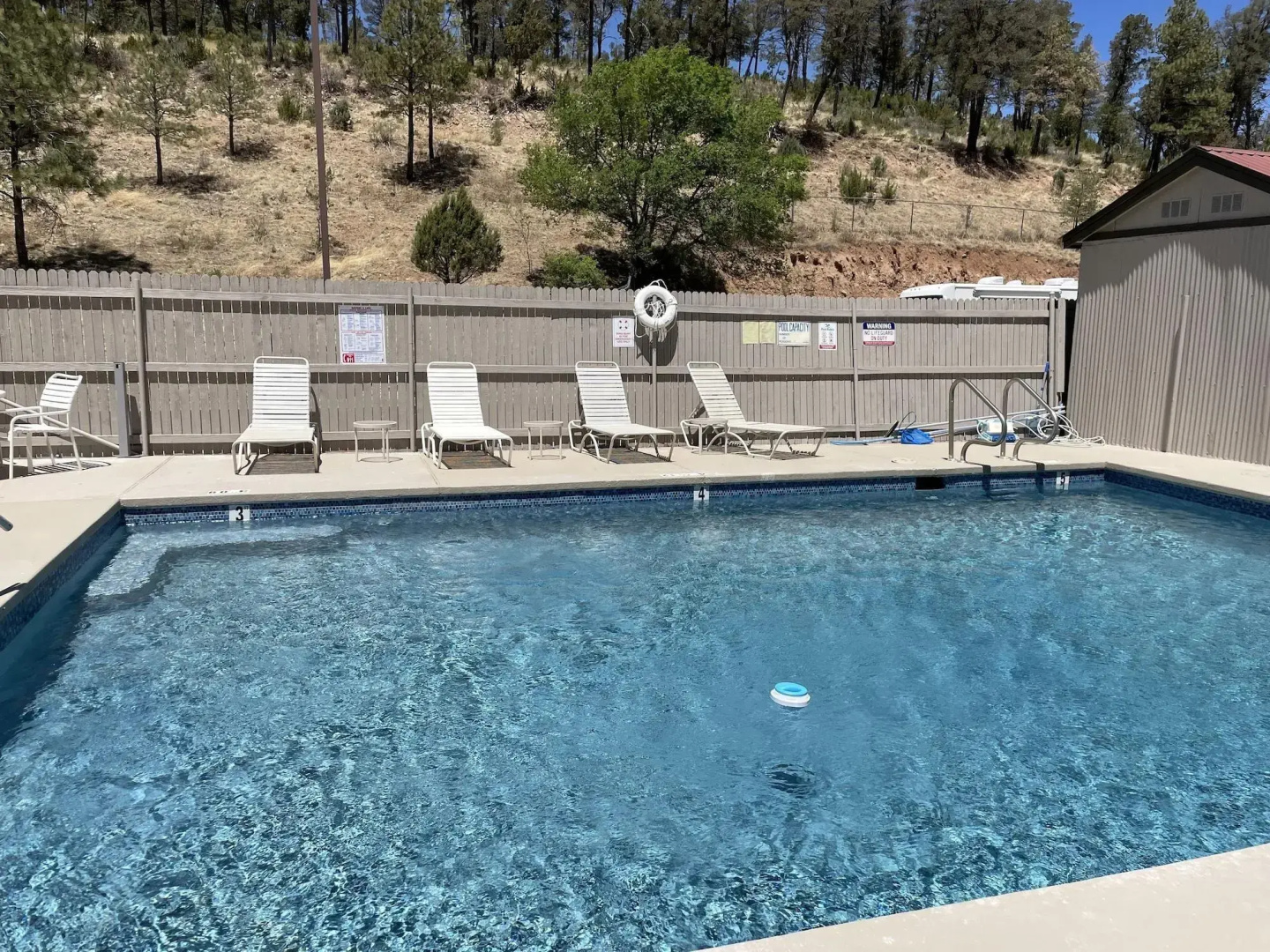 Ruidoso Mountain Inn