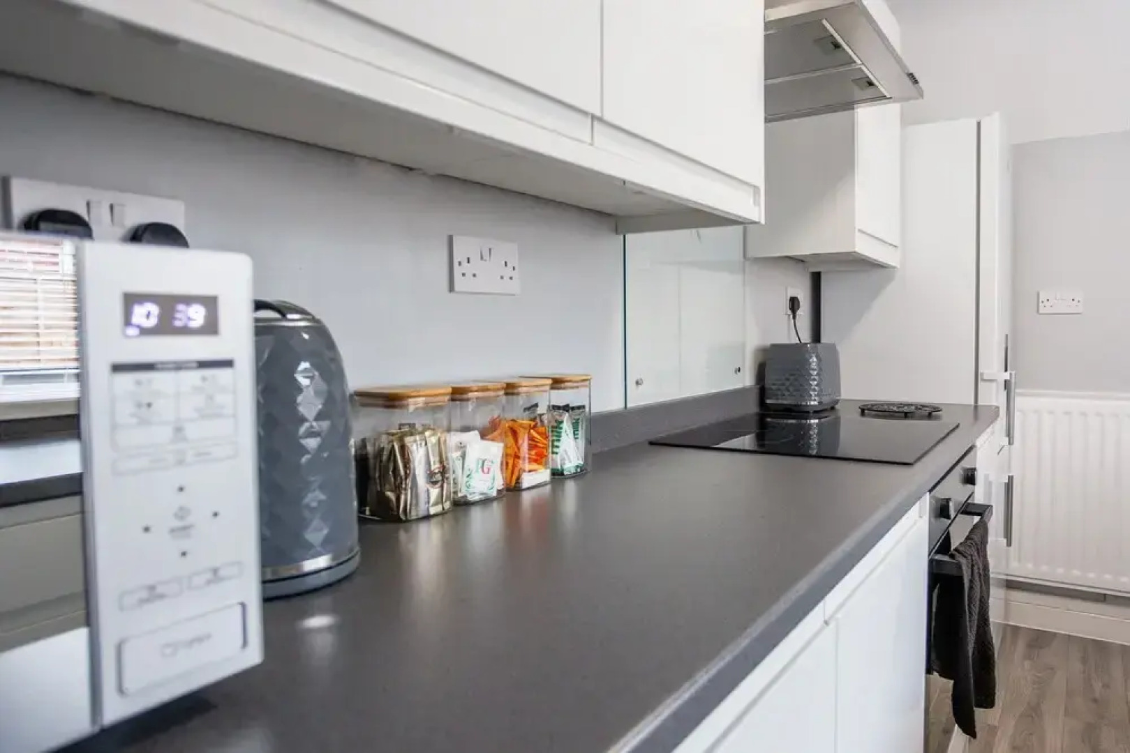 Bedlington - House - Sleeps 3 - Parking - Garden