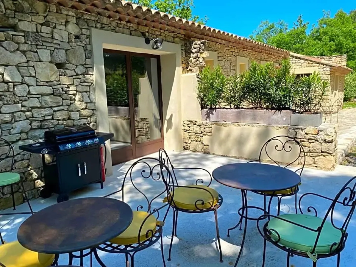 Hôtel Restaurant Lou Caleu