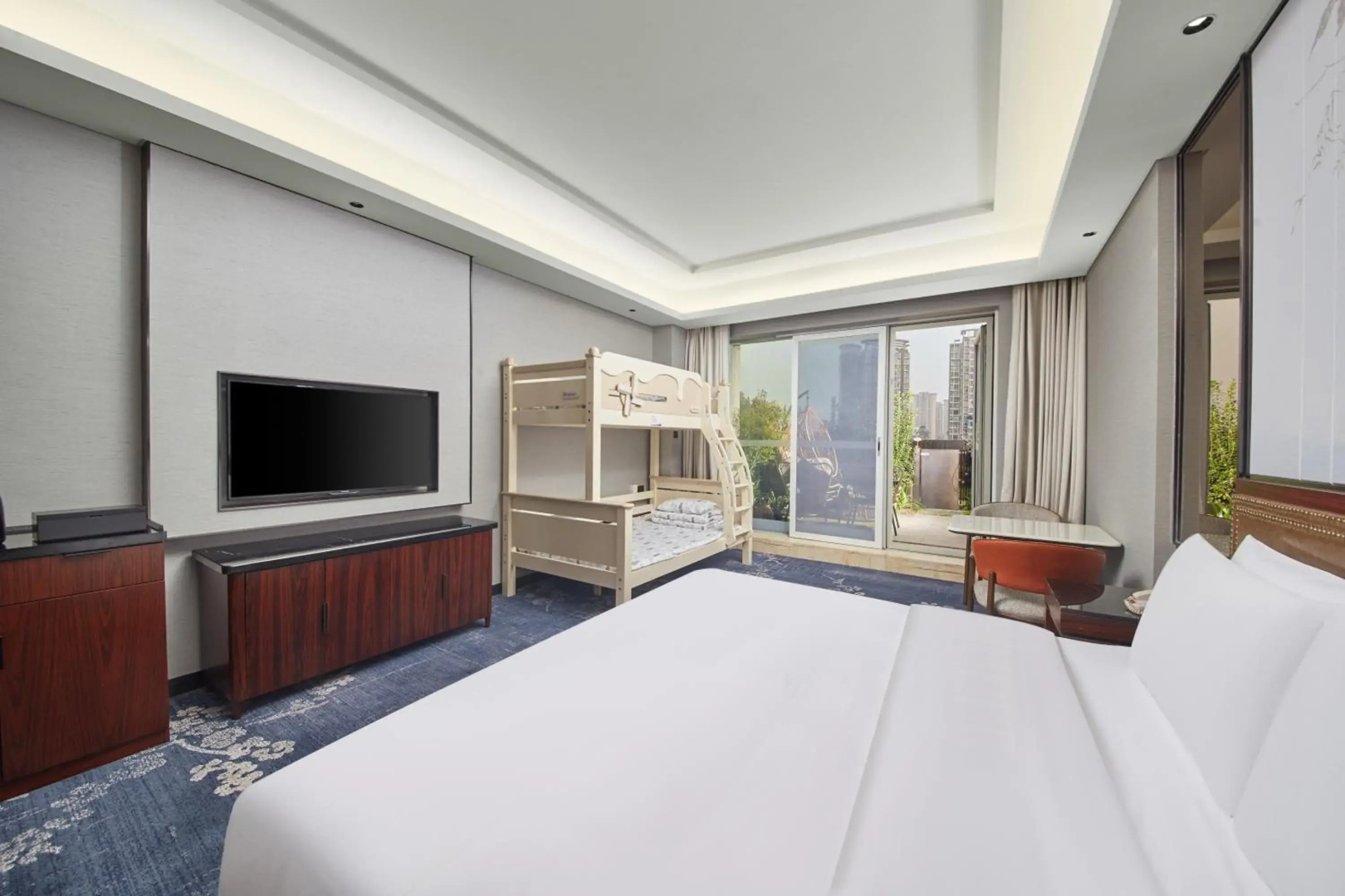 HUALUXE Leshan by IHG