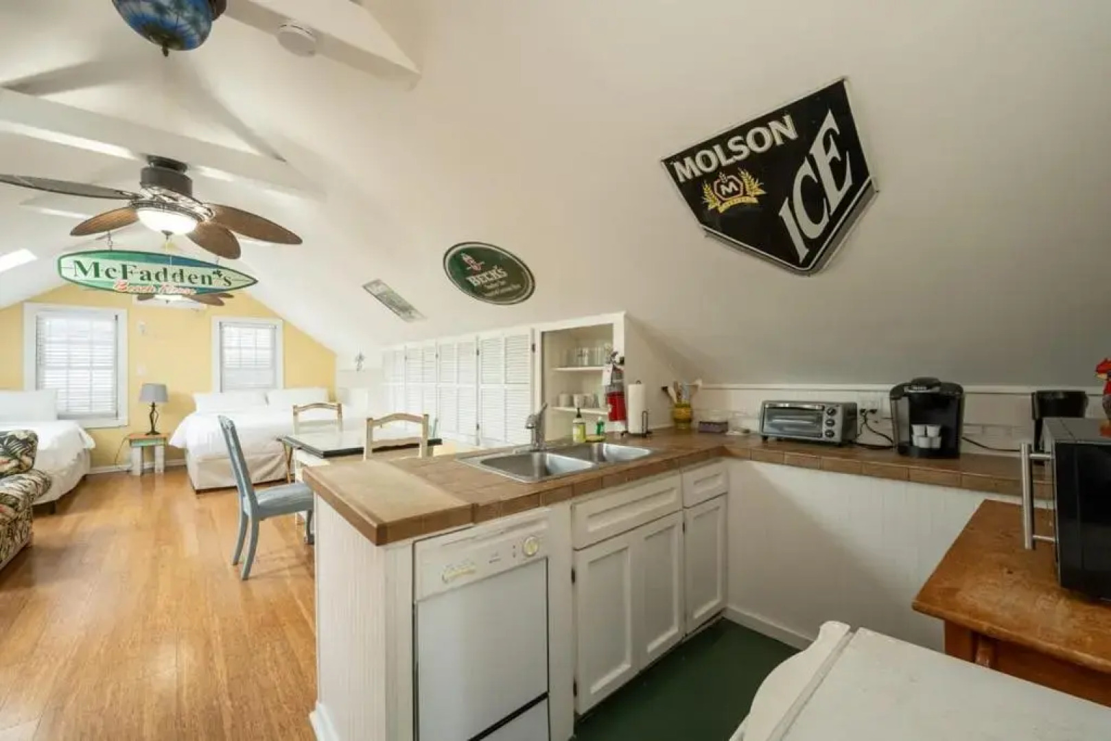 Southern Palms by Brightwild Pool Parking