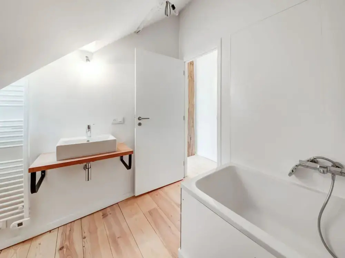 Castle in Ferrieres With Pond Garden