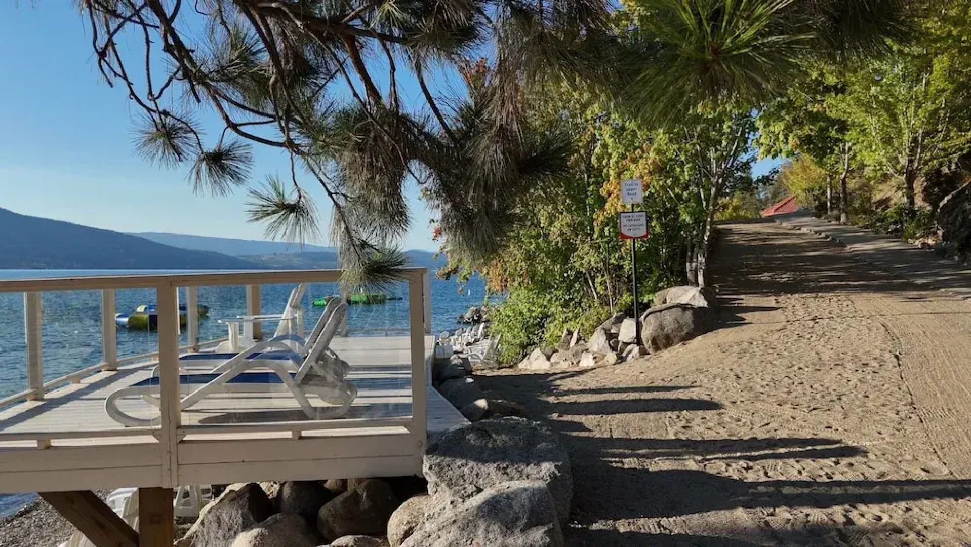 La Casa Lakeside Resort