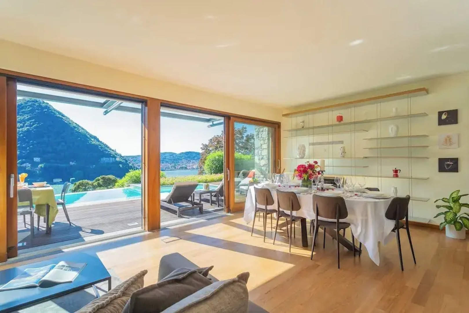 Villa Infinity by Rent all Como