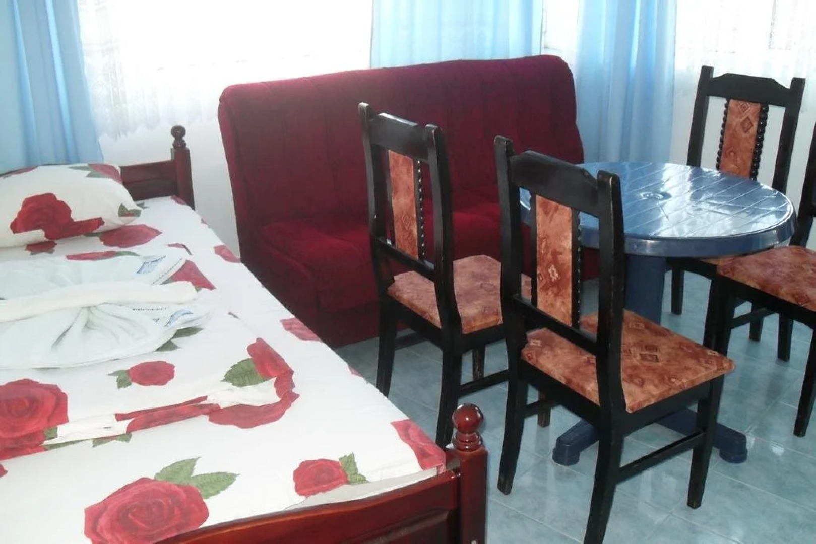 Family Hotel Sinemoretz