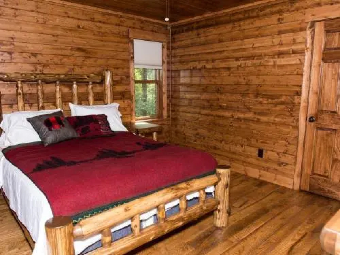 Crosslake Treetop Village