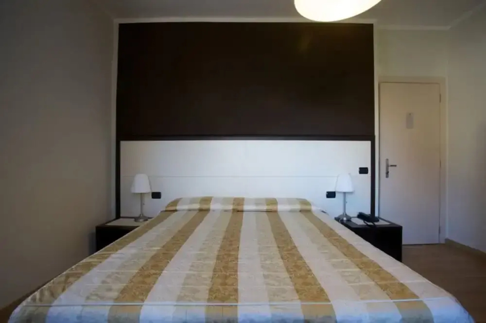 Hotel Lido di Angera