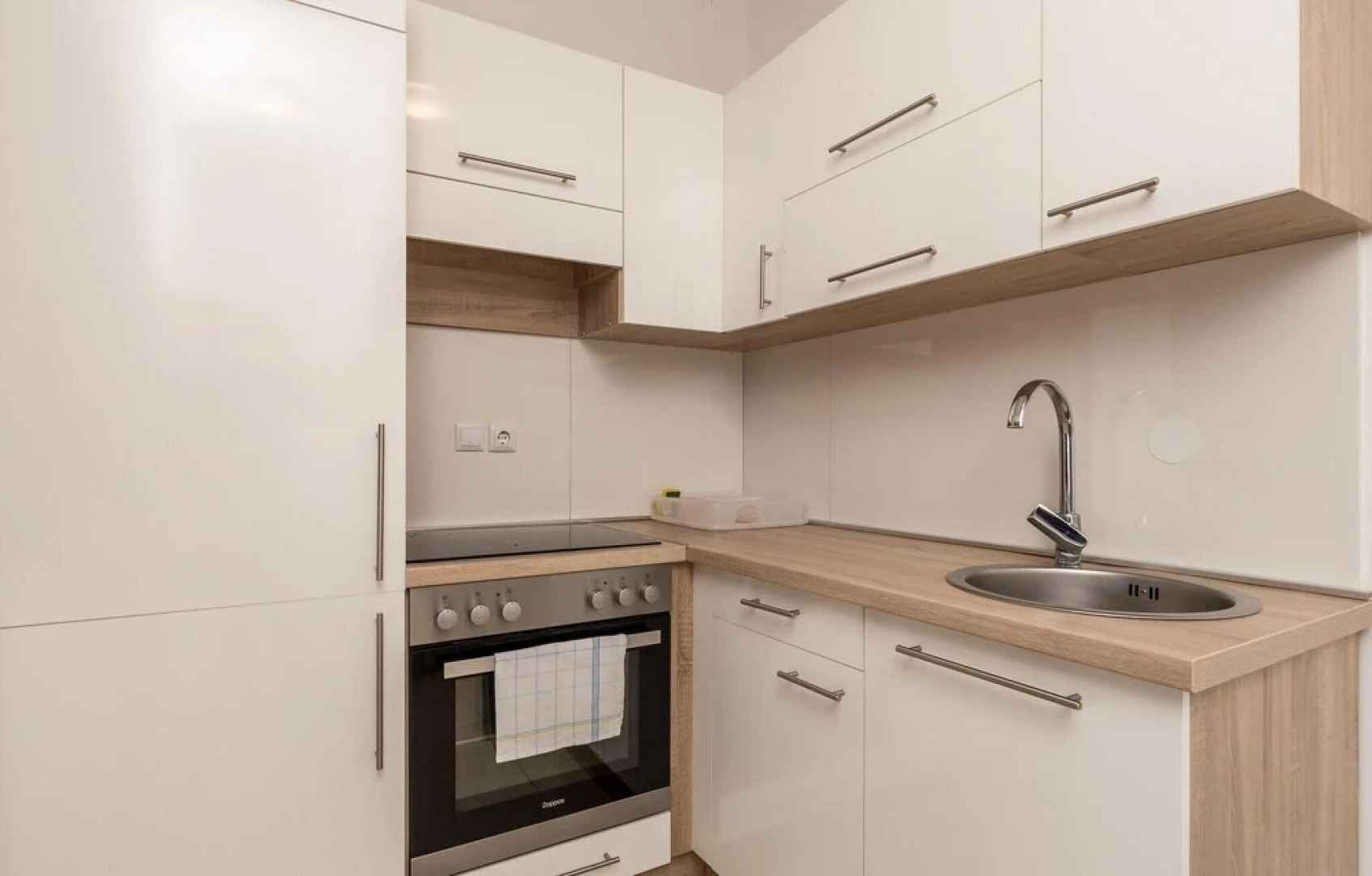 Awesome Home in Stinica With Sauna, Wifi and 6 Bedrooms