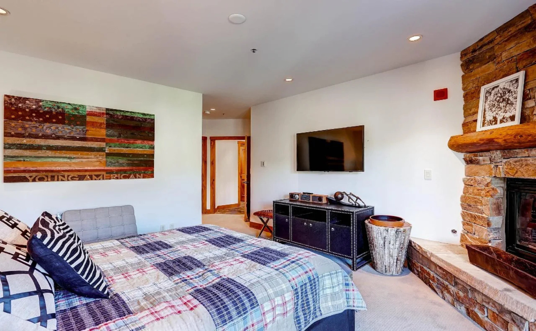 Timbers and Lone Eagle by Keystone Resort